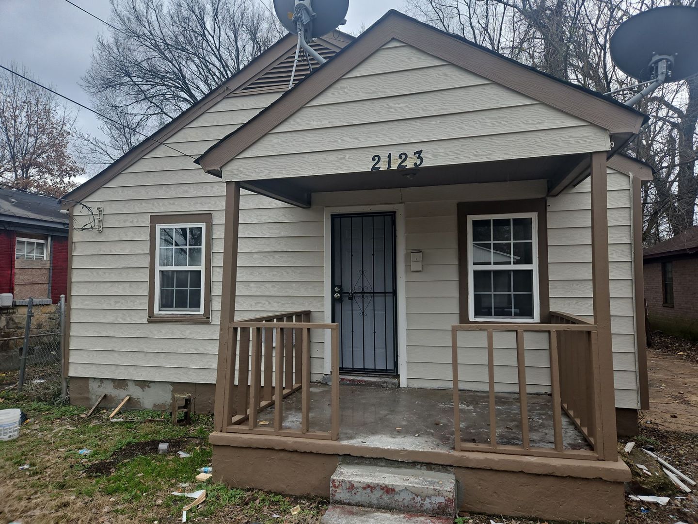 Memphis House: 2123 Lyon Avenue