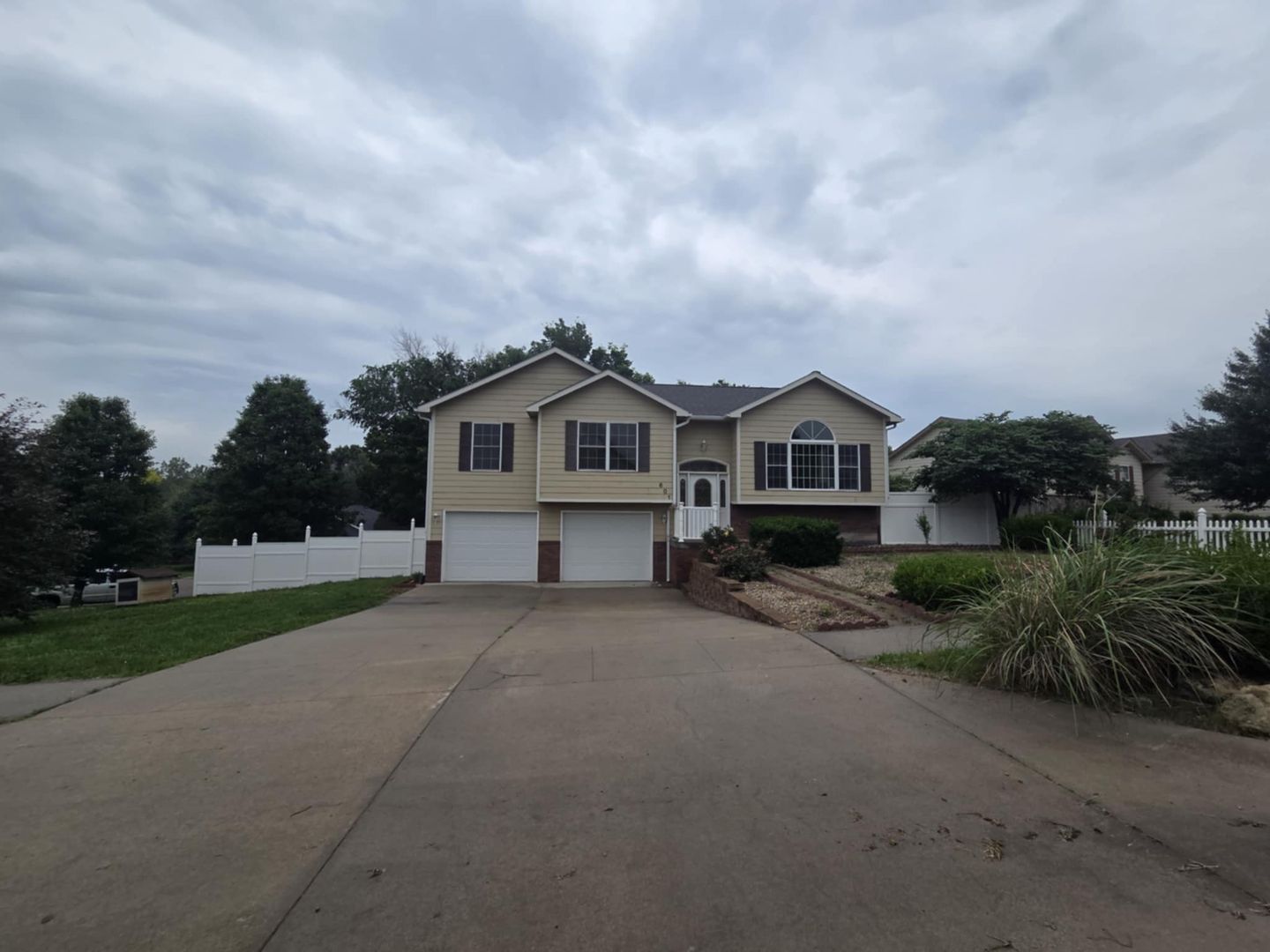 Junction City House: 601 Tallgrass