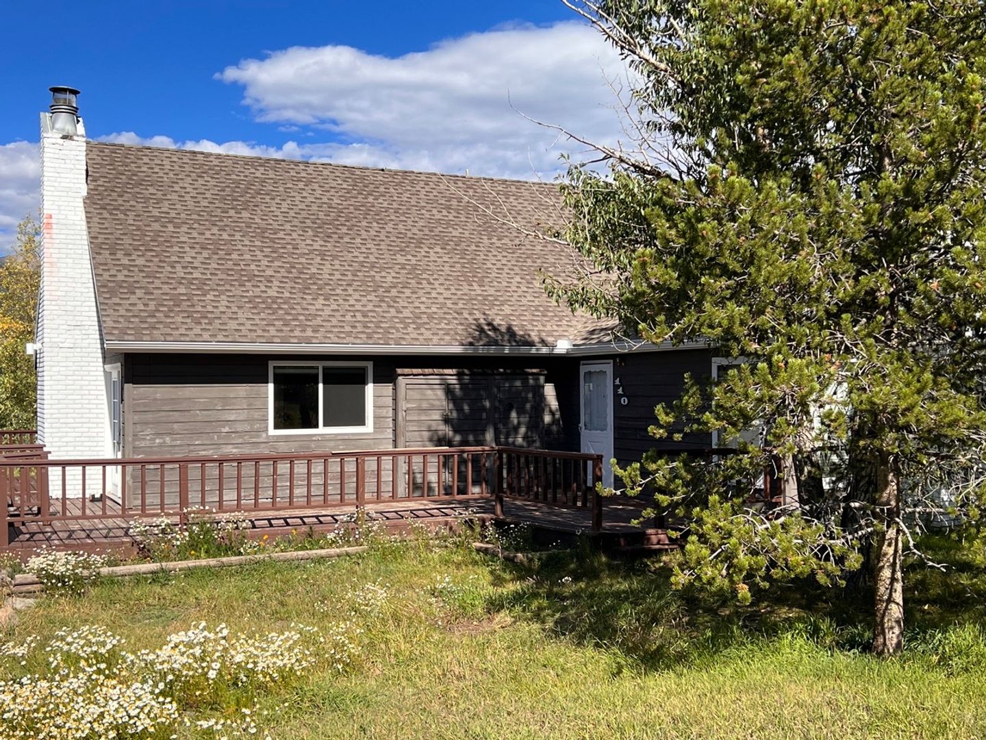 110 Reliance Drive 12 of 12
