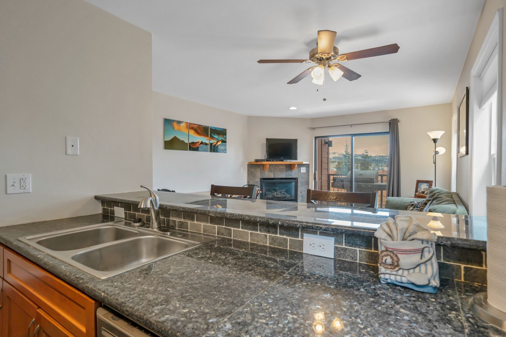 410D Bayview Dr. 4 of 12