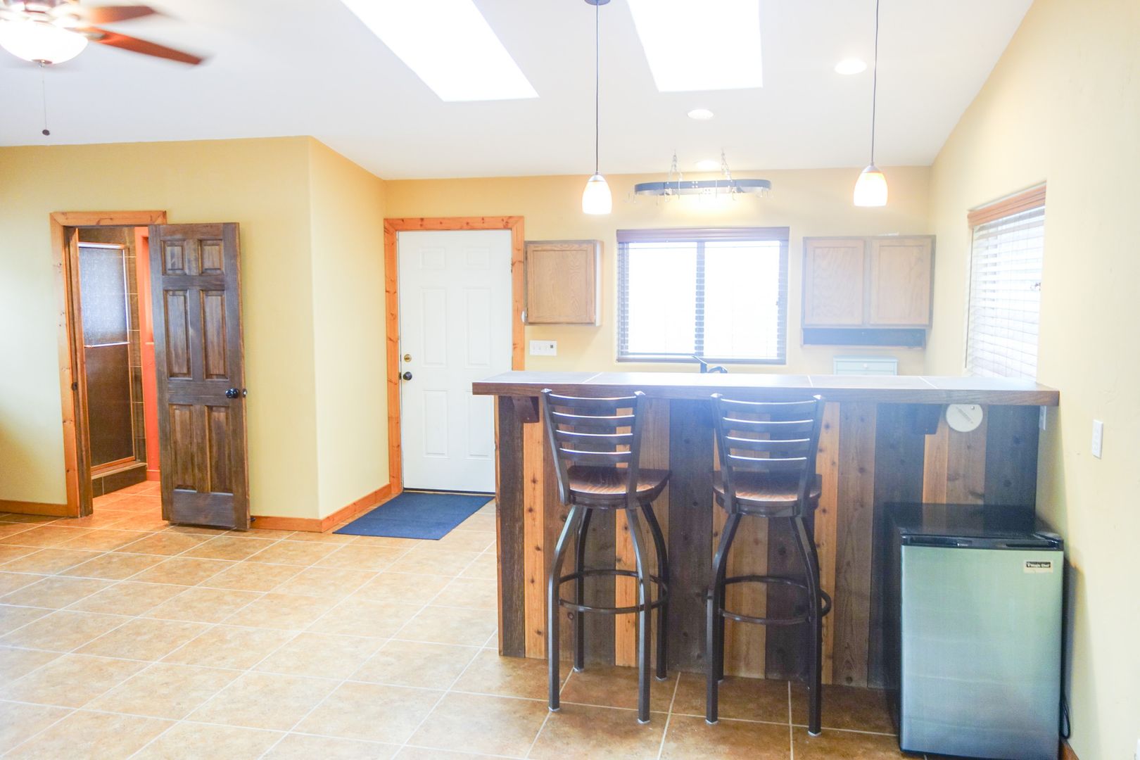 Blue River Apartment: 330 Wilderness Drive