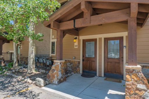Walk to Main St and Gondola! Furnished! – photo 1