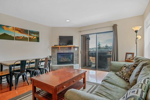 Price Reduced on this awesome Frisco Townhome! Garage! Great Natural Light! Views! Updates throughout! 2 Garages.