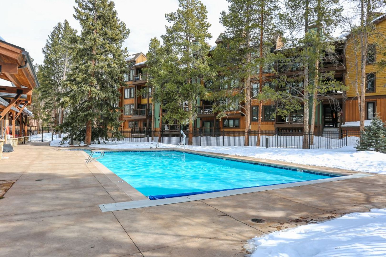Breckenridge House: 800 Columbine Road, Building B, Unit 10