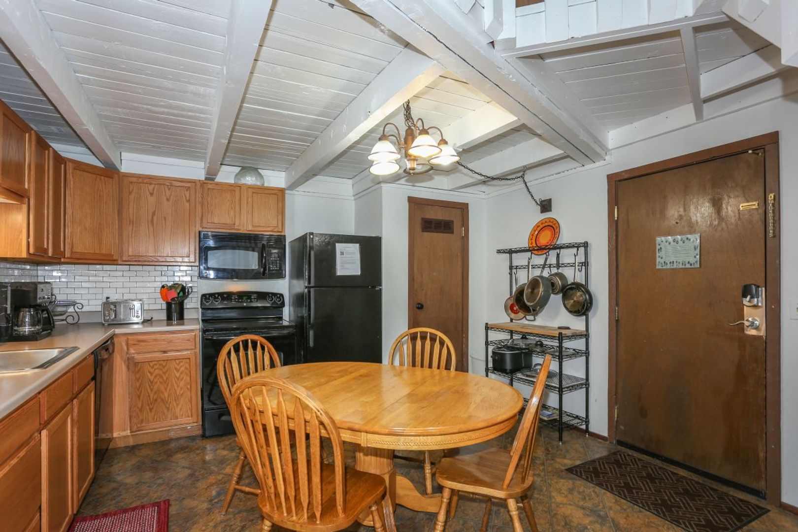 Silverthorne House: 307-A Treehouse