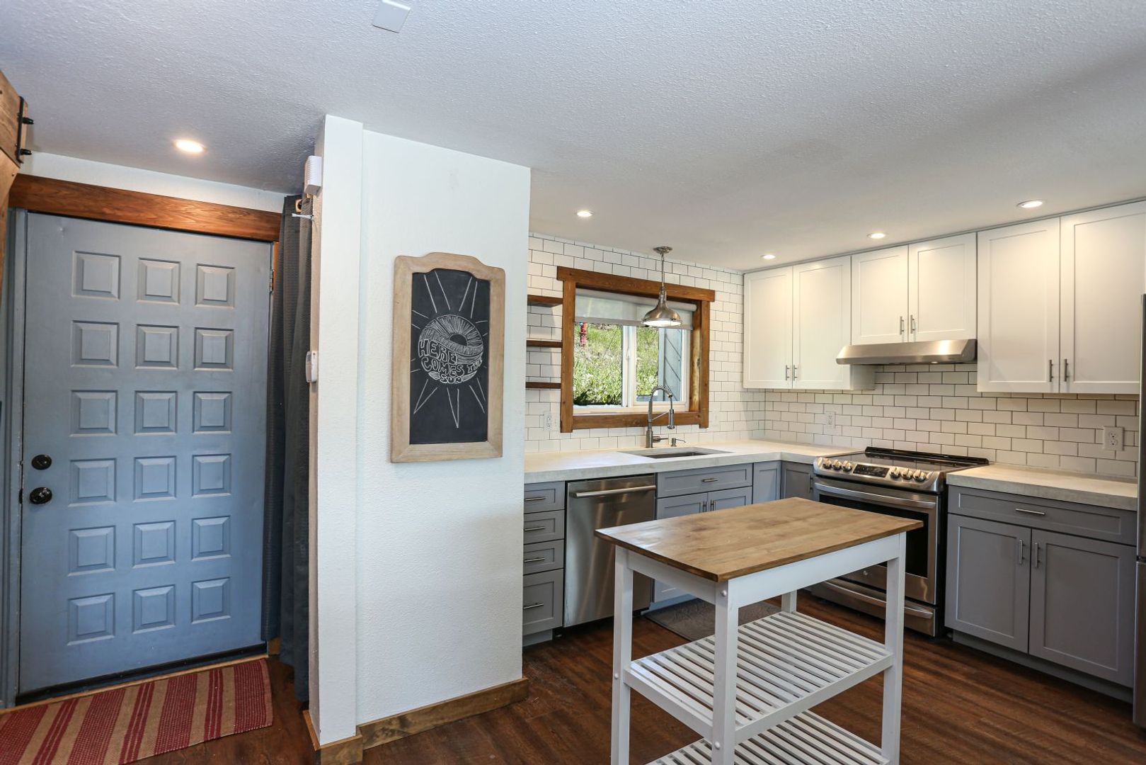 Breckenridge House: 1258 Baldy Rd