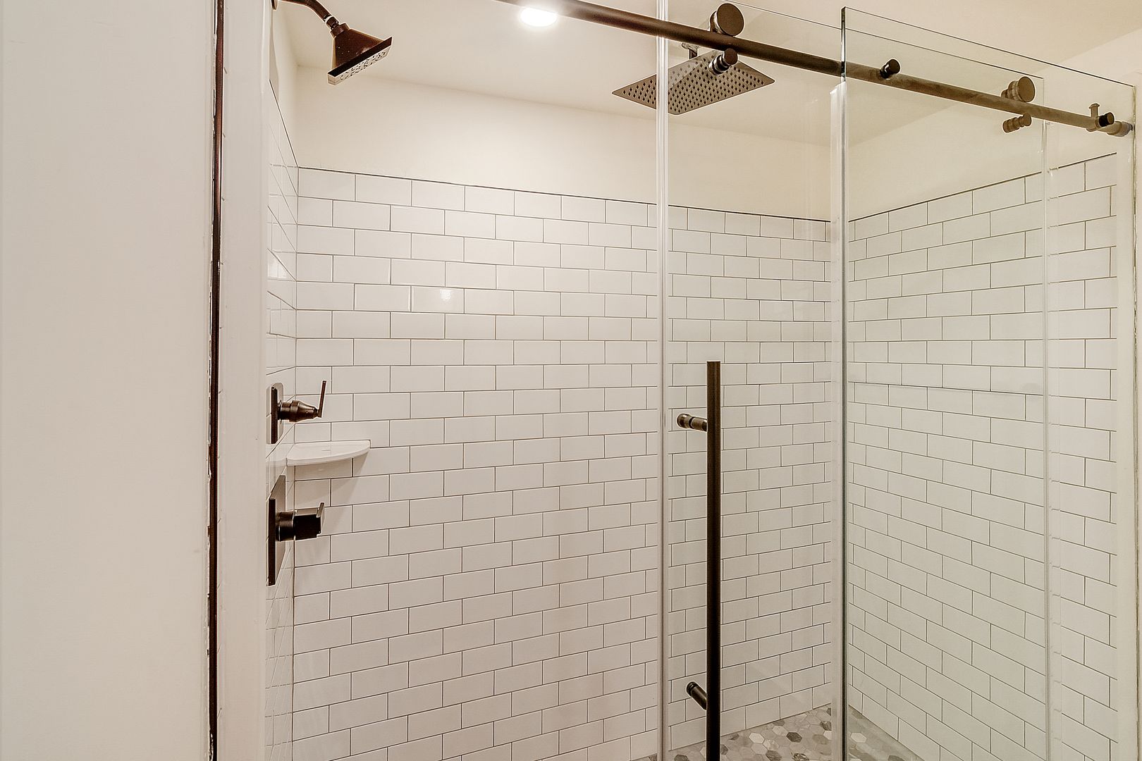 148 N. Aspen St 23 of 31