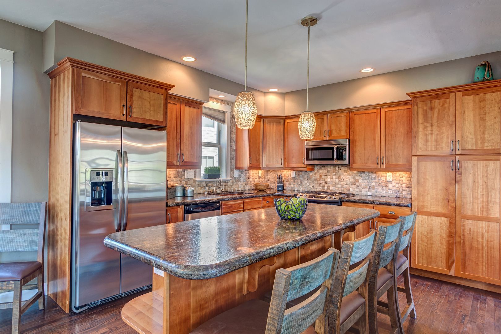 Breckenridge Apartment: 88 Midnight Sun