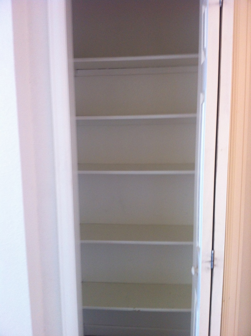 Fairplay Apartment: 115, 117, 119, 121 Platte View Dr.