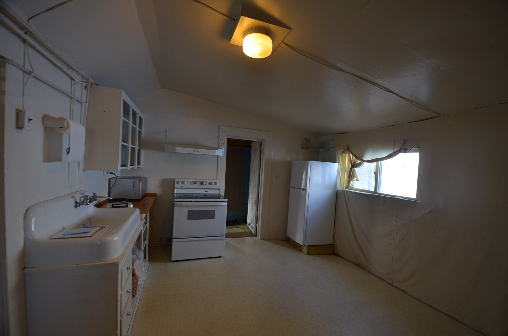 Breckenridge House: 305 Washington Ave.