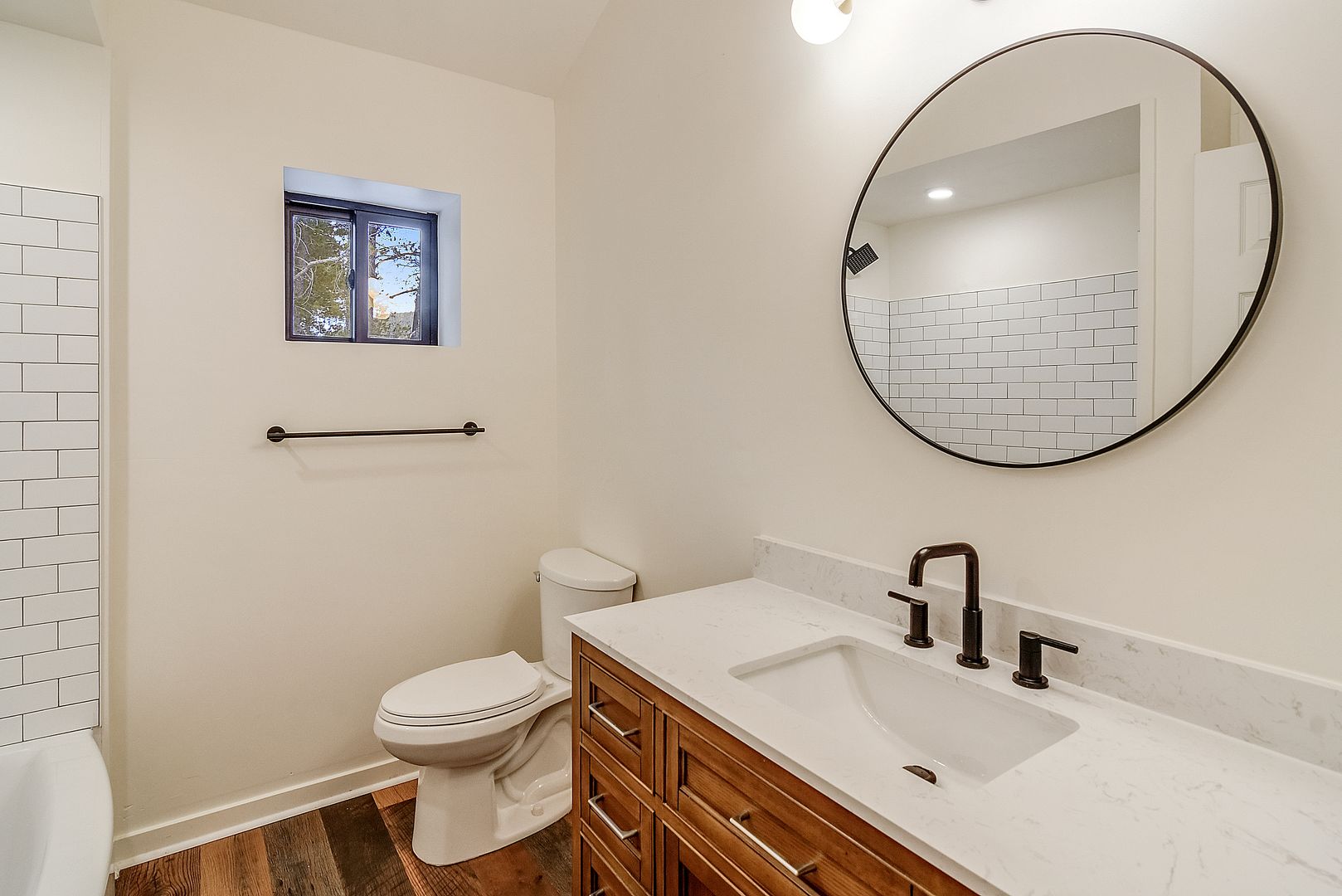 148 N. Aspen St 7 of 12