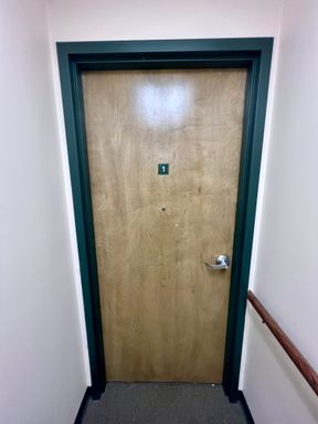 NEW LISTING!!!!! Studio Apartment!