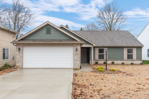 New Build w/ Attached Garage and Tons of Space