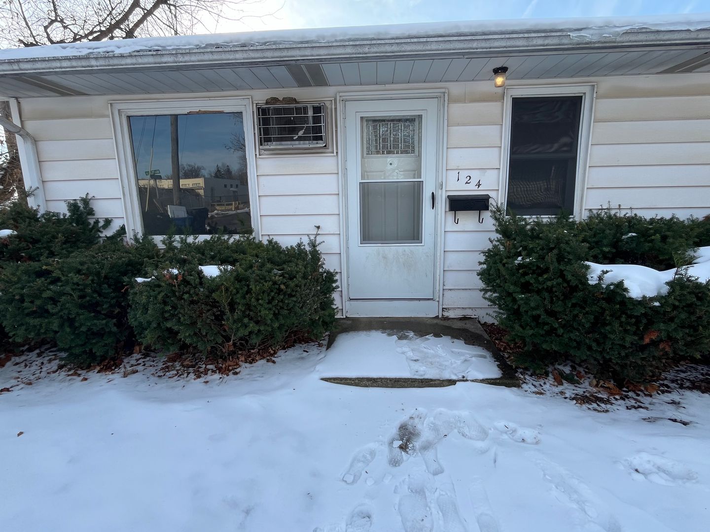 Churusbusco Apartment: 118-124 Maple Lane