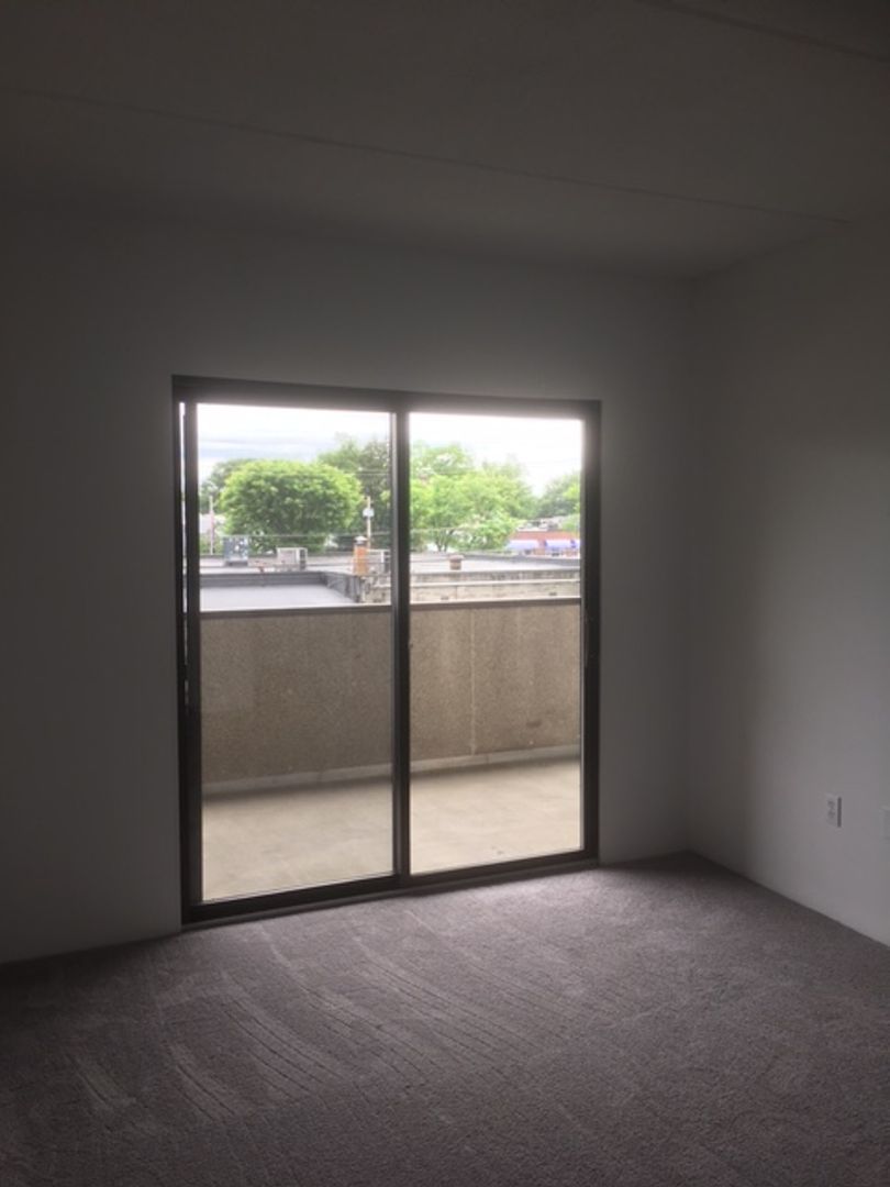 Poughkeepsie Apartment: 141 Fulton Avenue