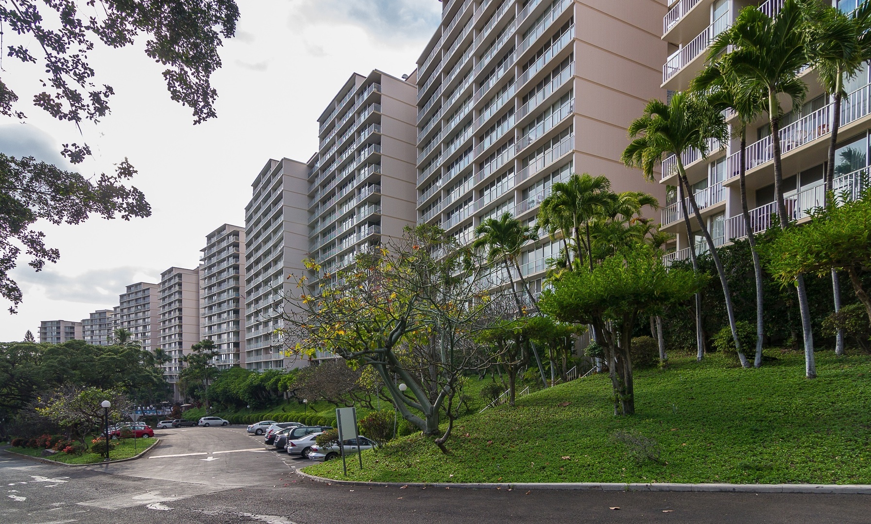 Waianae Condo: 84-680 Kili Drive #608
