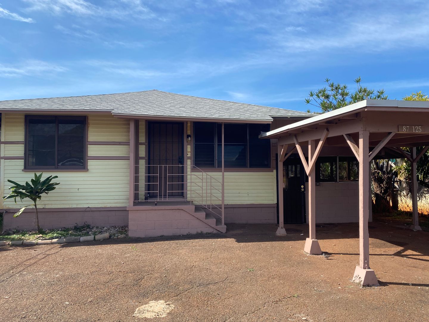 Waianae House: 87-125 Maipela Street