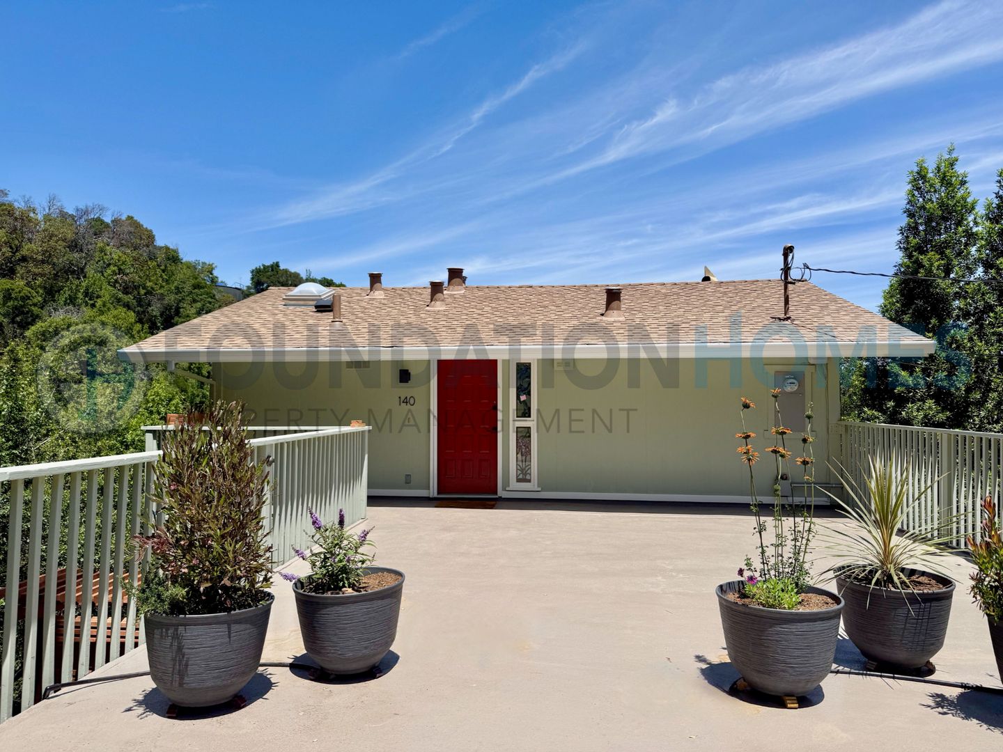 Fairfax House: 140 Redwood Rd.