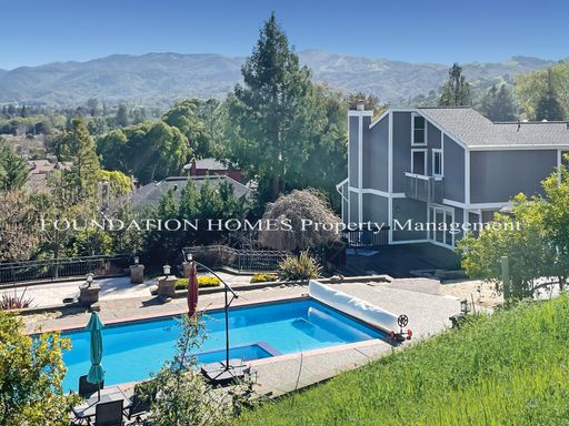 Large Estate - Pool - A/C - 3 Car Garage - Hiking - FOUNDATION – photo 1