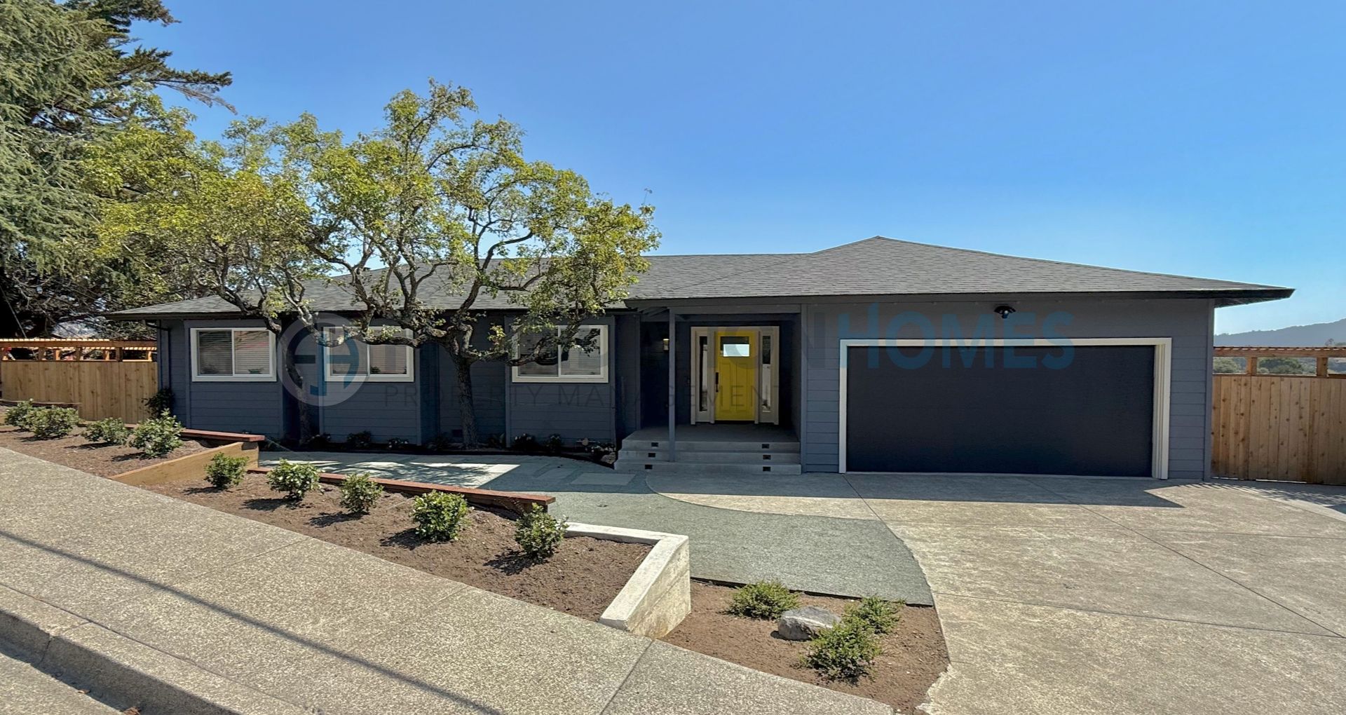 San Rafael House: 124 Esmeyer Dr
