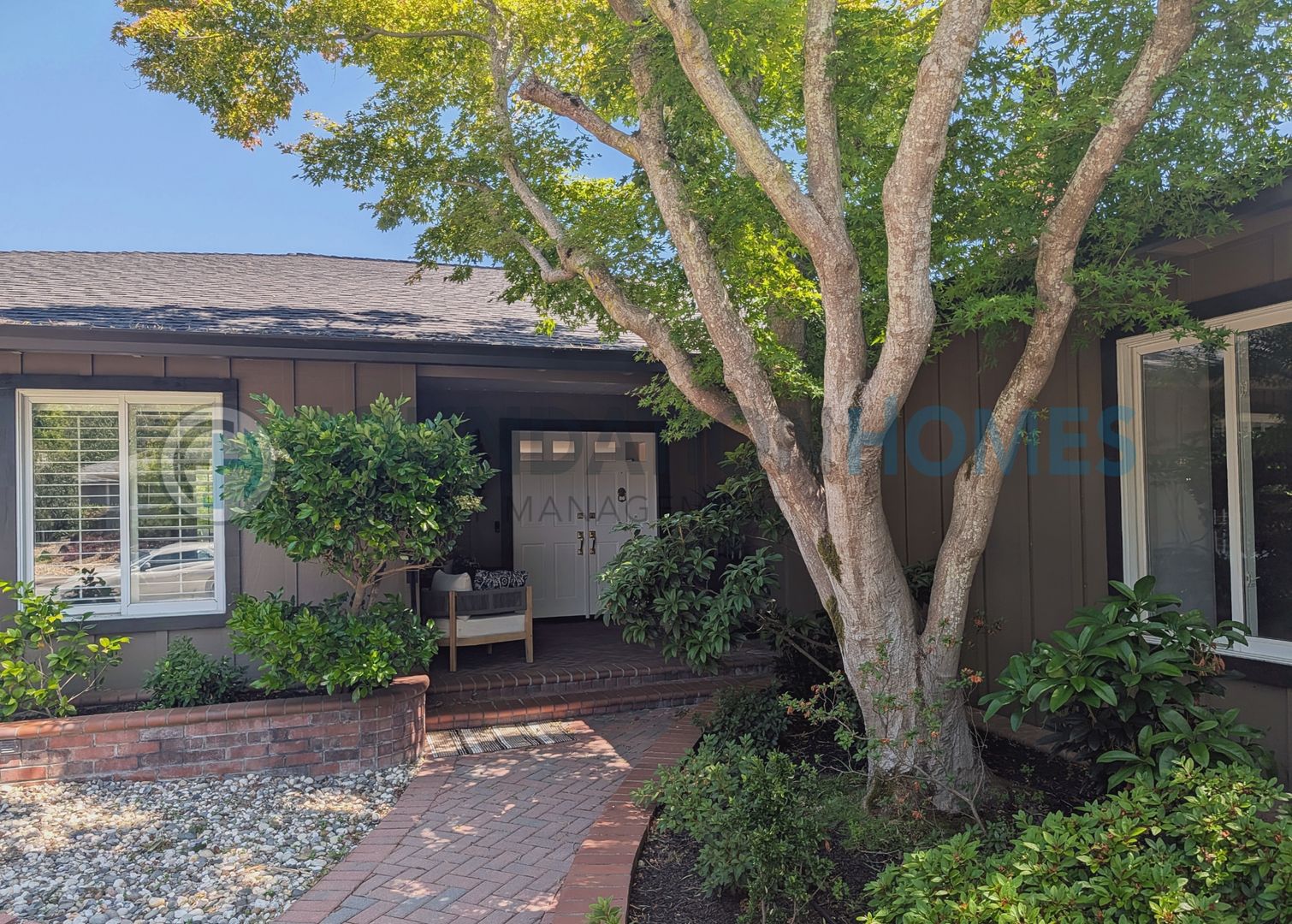 San Rafael House: 136 Peacock Dr.