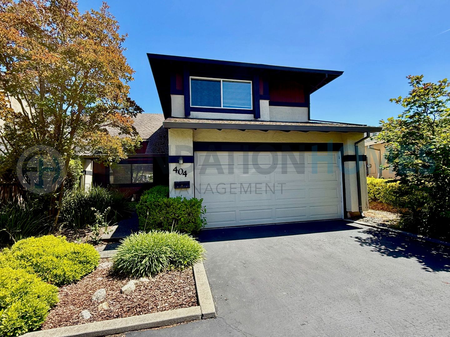 Novato Townhome: 404 San Marin Dr.