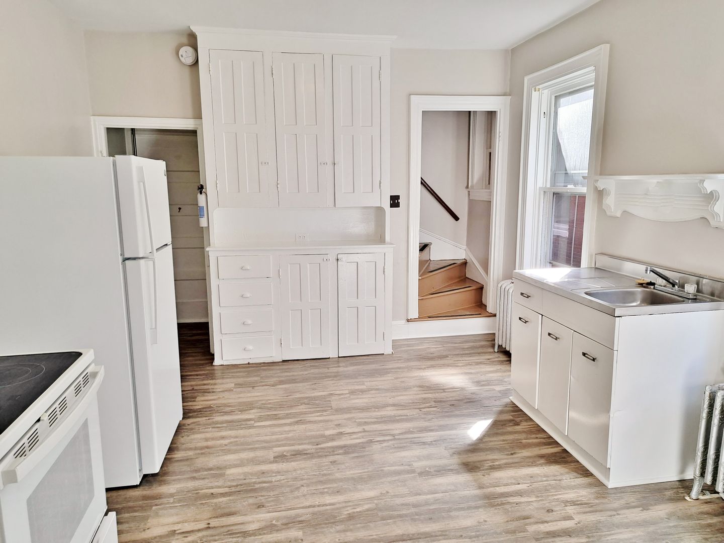 Hanover Apartment: 338 - 342 E Walnut Street