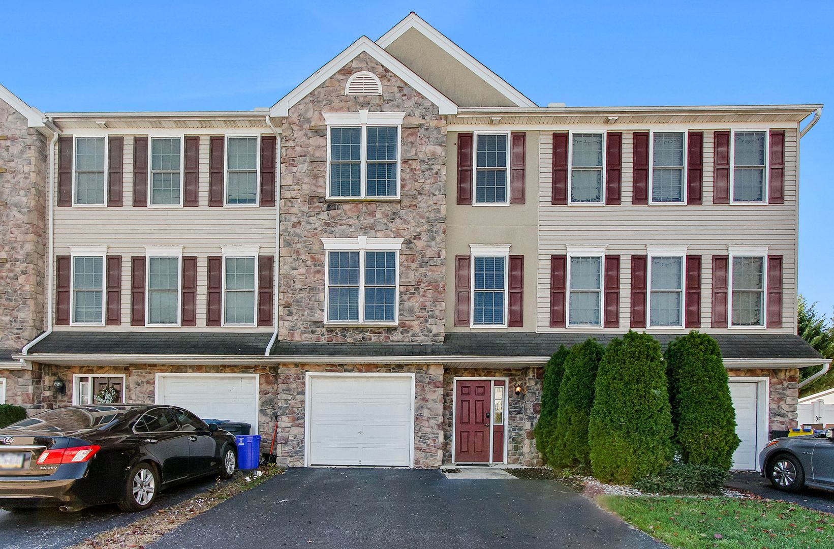 York House: 36 Taylor Drive