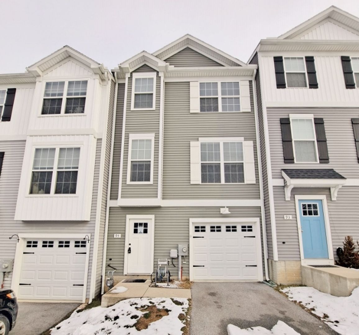 Hanover House: 95 Overlook Drive