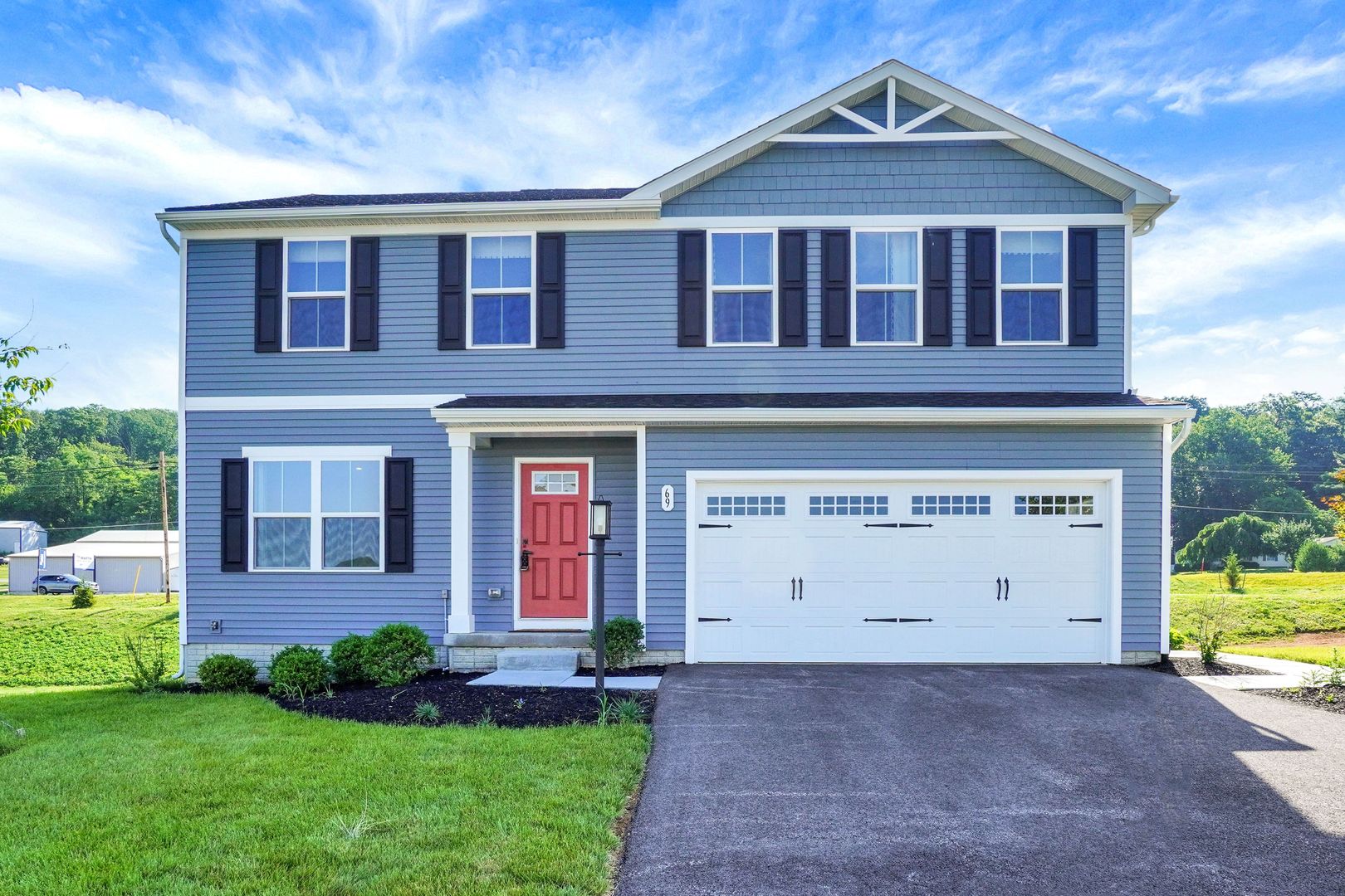 Hanover House: 69 Summerfield Drive