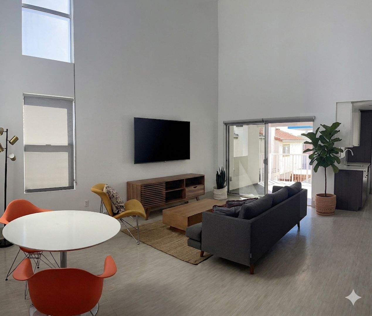 San Diego Apartment: 3077 North Park Way