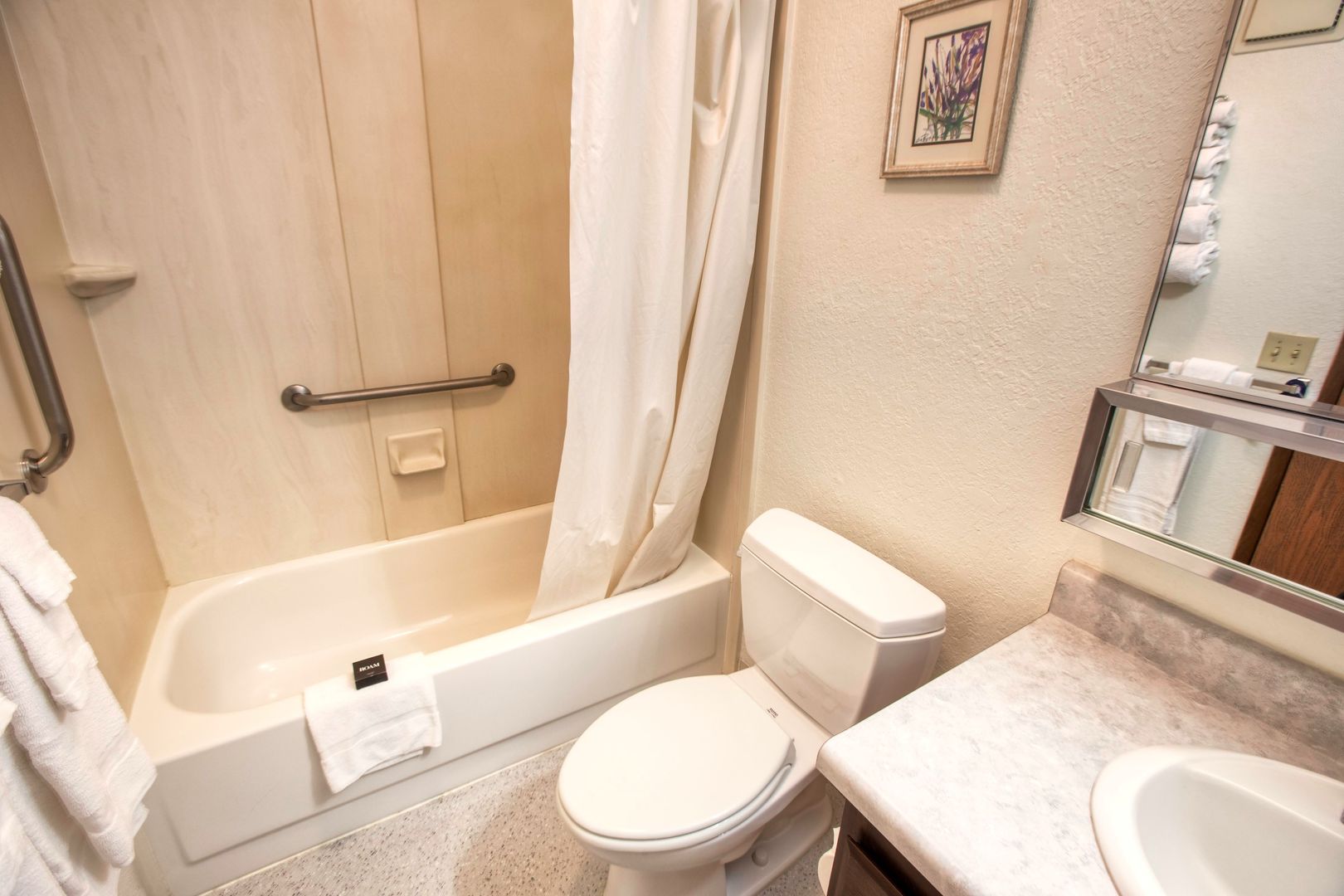 Fairbanks Apartment: 412 Wedgewood Dr.