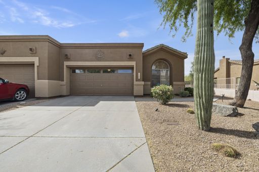 Fully Furnished VACATION RENTAL in Gold Canyon, AZ