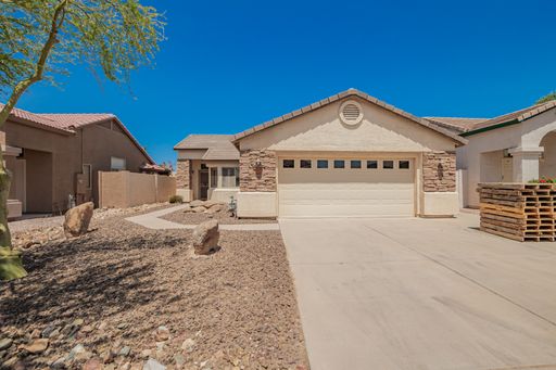 Stunning 3BR/2BA Johnson Ranch Rental: Style, Community perks, Perfect Entertainment! – photo 1