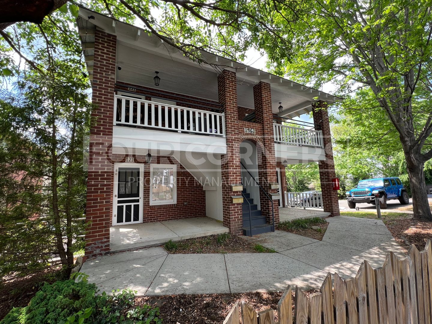 Winston-Salem Apartment: 1462 N Cherry St