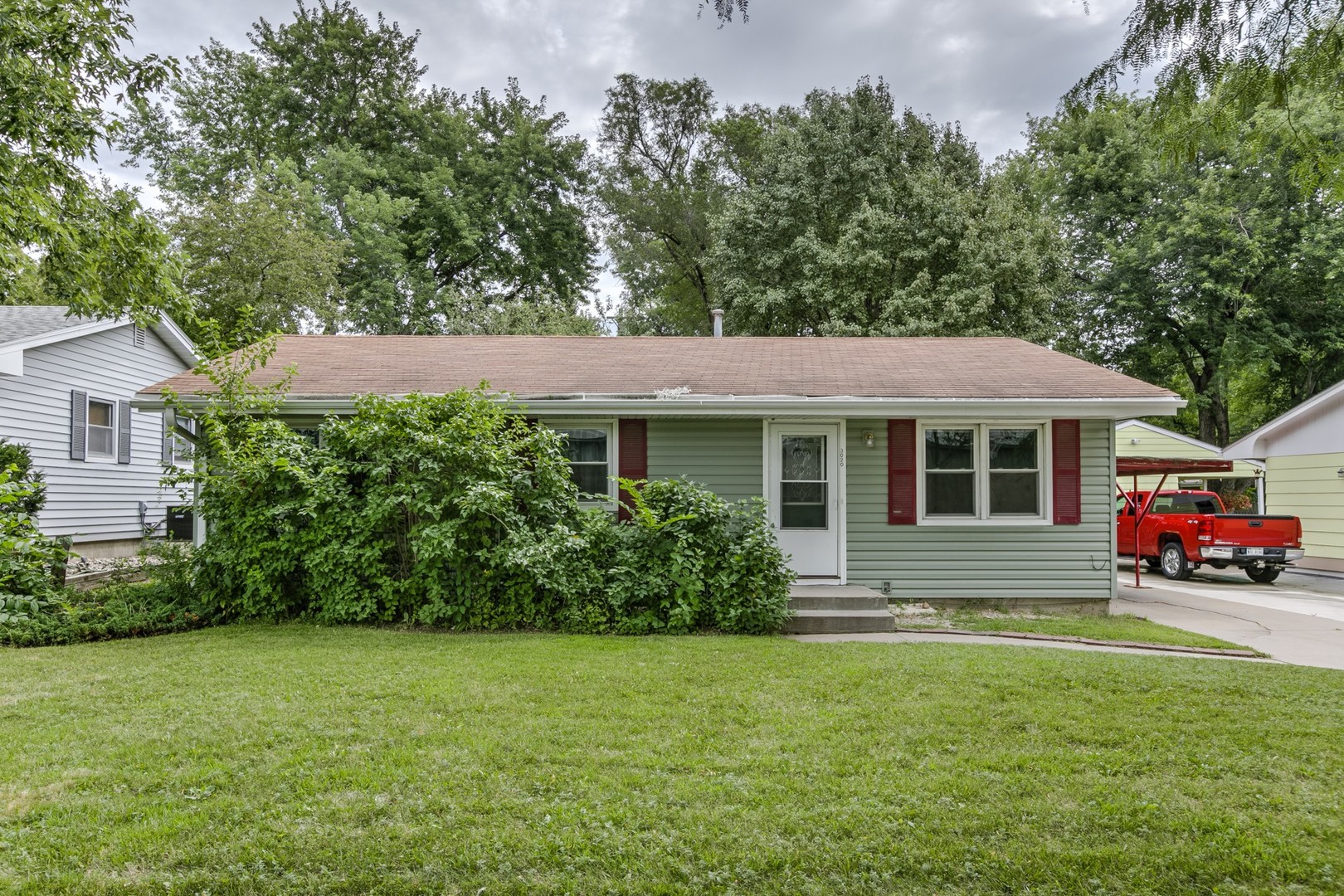 Three Bedroom House-Dog Friendly