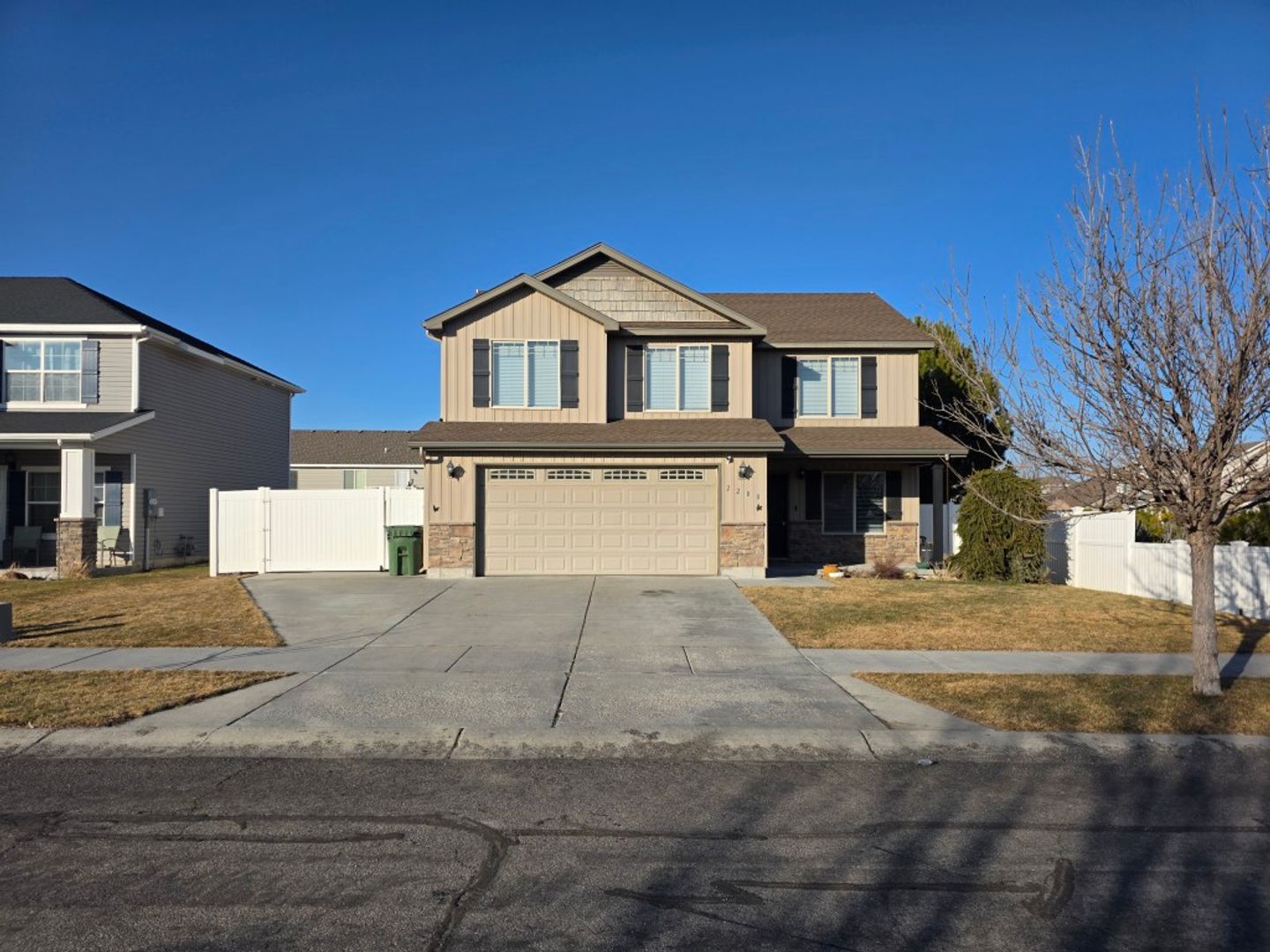 Rexburg House: 2280 W 960 S