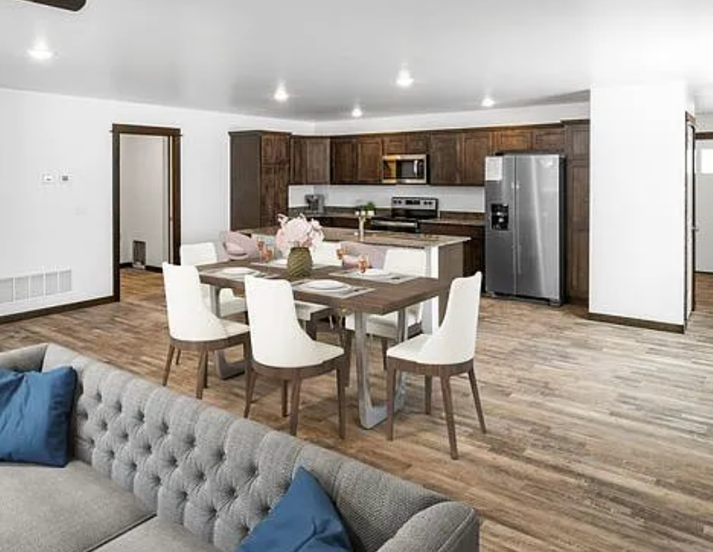 Belgrade Apartment: 602 Black Diamond