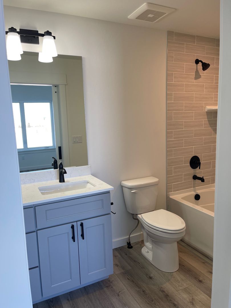 Bozeman House: 1704 West Lincoln