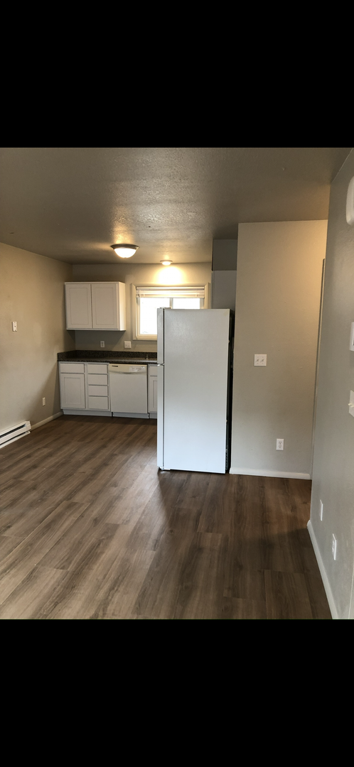 Bozeman Apartment: 426 West Babcock Street