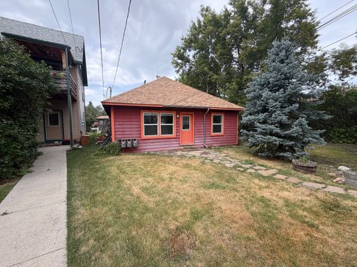 Charming 1 Bed | 1 Bath Apartment in the Heart of Bozeman – photo 1