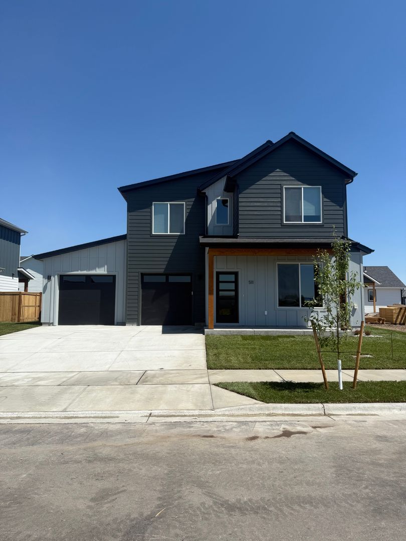 Belgrade House: 511 Spaniel Lane