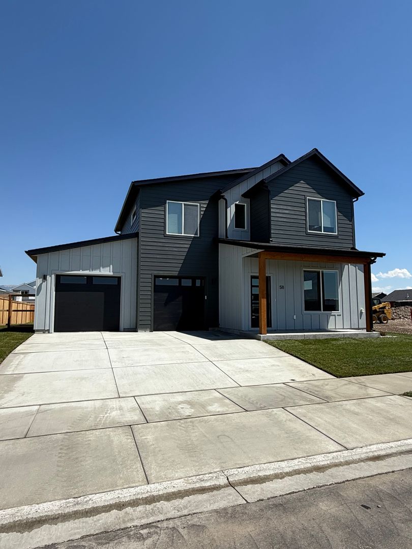 Belgrade House: 507 Spaniel Lane