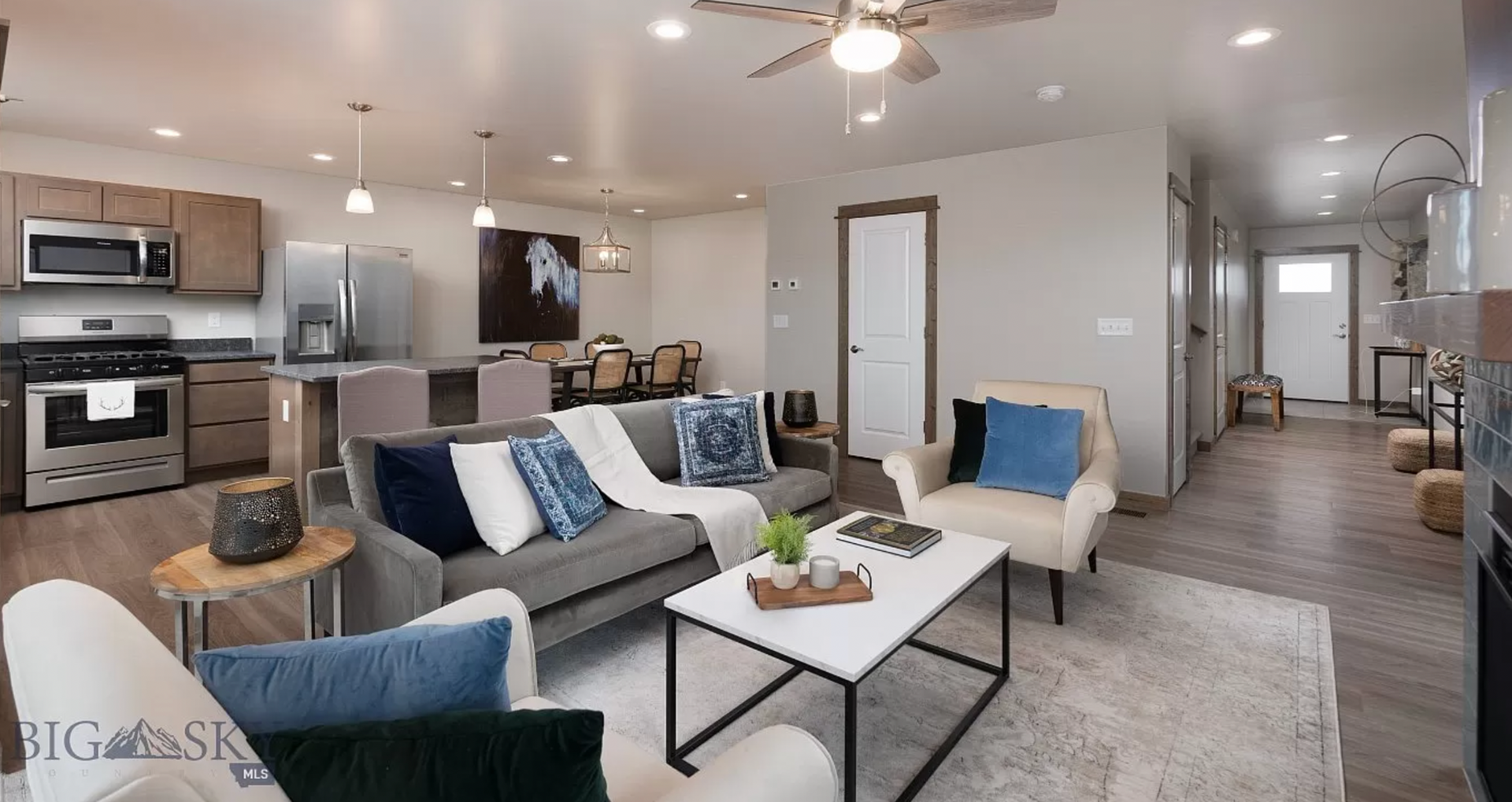 Belgrade Apartment: 1303 Fozzie Lane