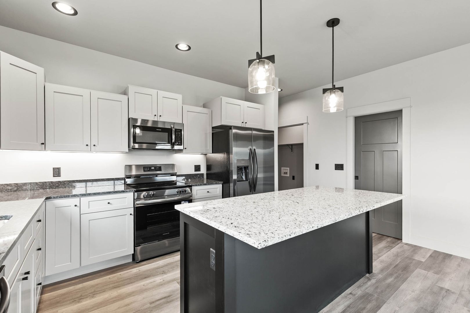 Belgrade Apartment: 204 Fletching Way