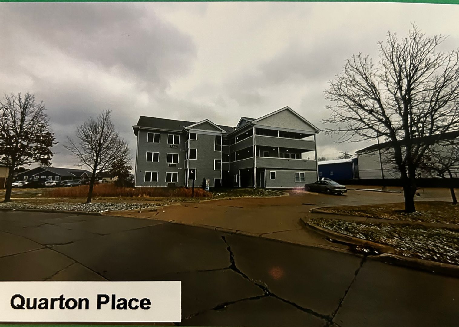 Cedar Rapids Apartment: 85 Harbet Ave NW