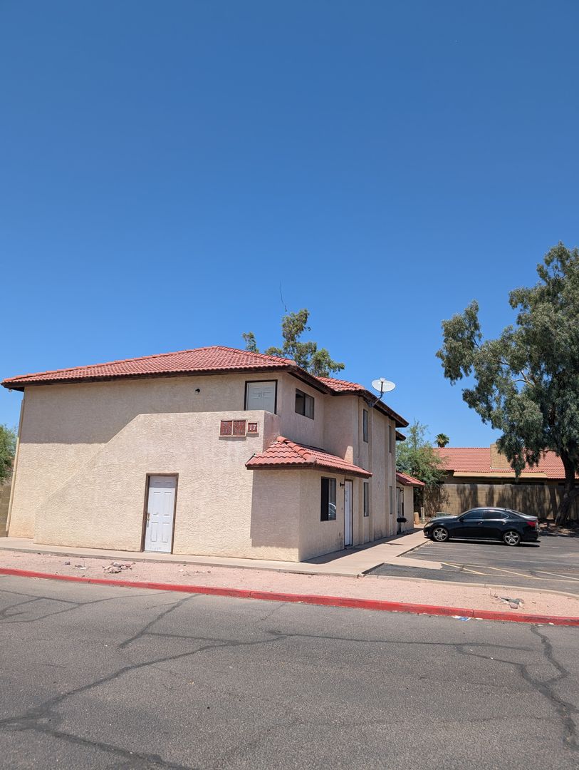 Mesa Apartment: 2650 E. McKellips Rd (JH)