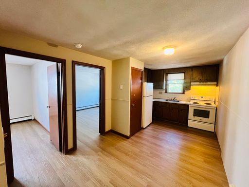 83 Pleasant st 1-5 – photo 1