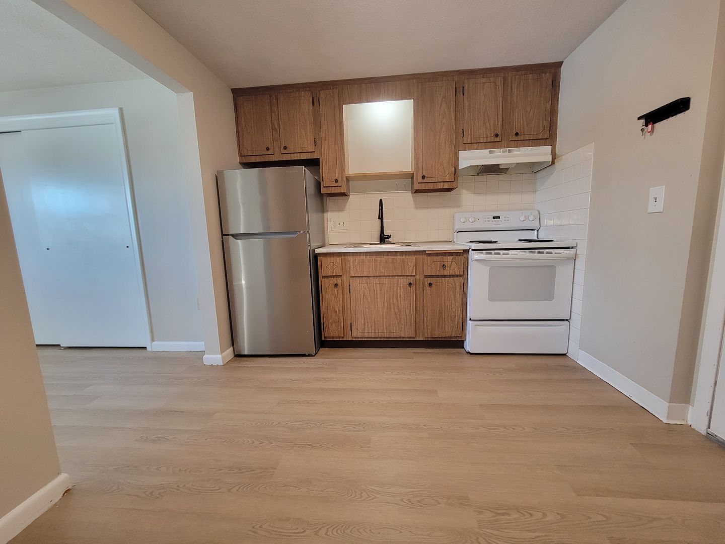 Marlborough Apartment: 83 Pleasant Street