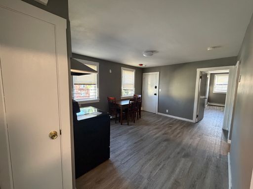 HUGE 2-BEDROOM APARTMENT AT RIVERVIEW PLACE